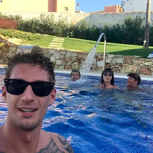 ** Bed & Breakfast And Portugal